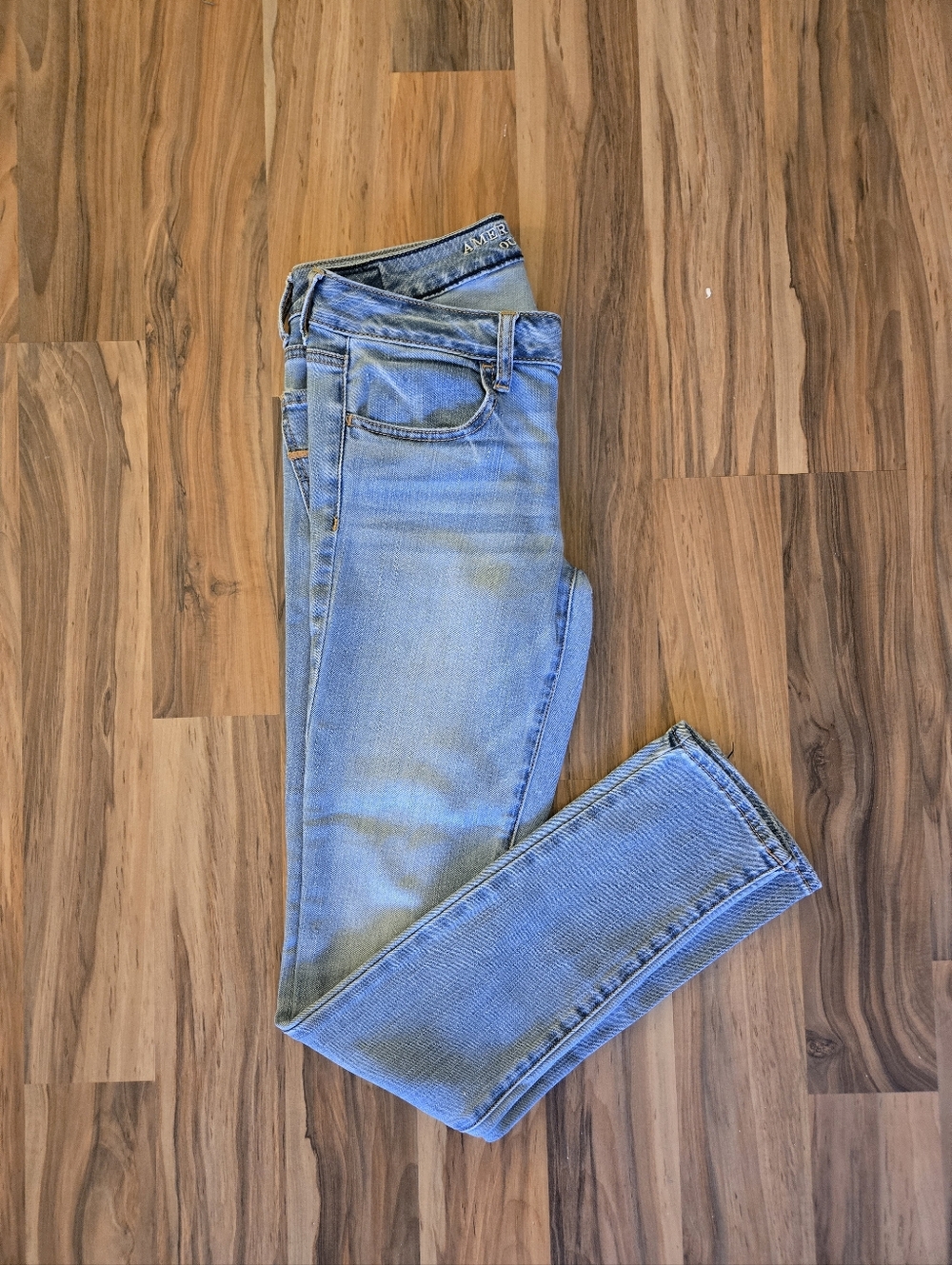 American Eagle Outfitters Light Blue Skinny Jeans
